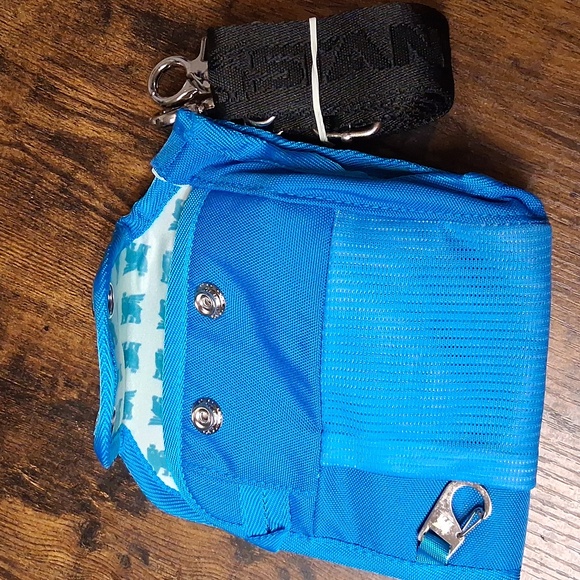 Stanley All-Day Blue Quencher 40 Oz Carry-All - Picture 2 of 2